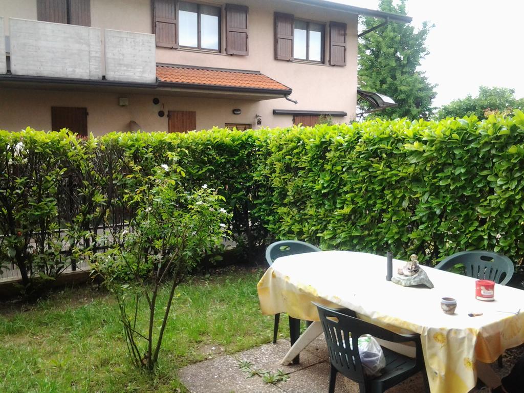 Villetta Rossini: Shared Apartment with Taxi Service Valbrembo Exterior photo