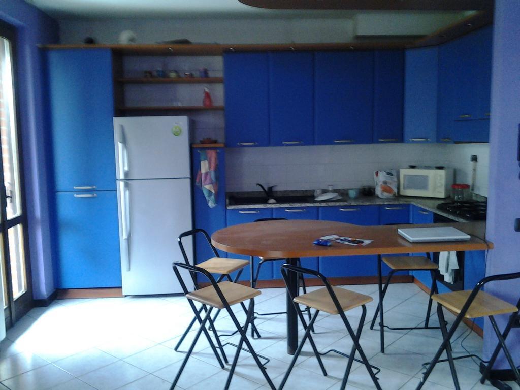 Villetta Rossini: Shared Apartment with Taxi Service Valbrembo Exterior photo